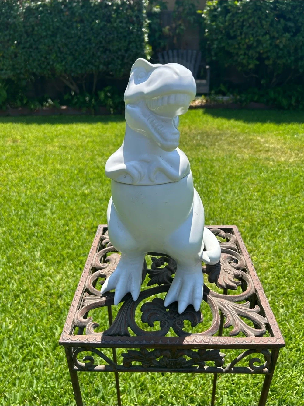 T-Rex dinosaur cookie jar/canister with lid. Mint retired white pottery glossy